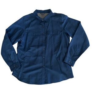 ExOfficio button down camping/hiking shirt, vented sides, size large